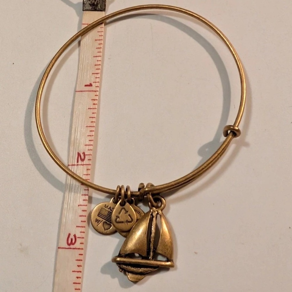 Alex and Ani Sailboat Charm Bangle Bracelet Rafaelian Gold Finish Nautical